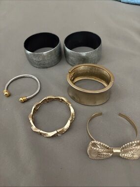 Mixed Metal Women's Bracelet Set - Gold and Silver Tones